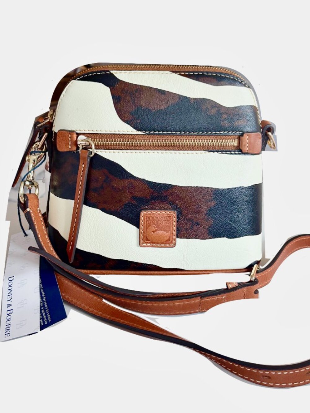 New Dooney & Bourke Zena Zebra Italian Leather Domed Crossbody Satchel Bag - Picture 4 of 12